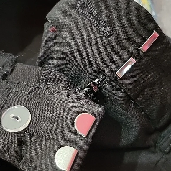 Straight‎ pants - Picture 3 of 3